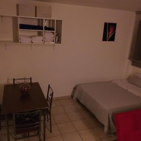 Studio A Fort De France Appartement Buitenkant foto